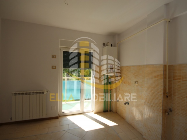 Zona Parcul Mihai Eminescu, Botosani, Botosani, Romania, 2 Bedrooms Bedrooms, 3 Rooms Rooms,2 BathroomsBathrooms,Apartament 3 camere,De vanzare,2458