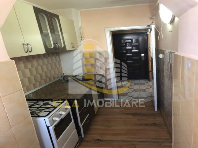 Zona Capat 1, Botosani, Botosani, Romania, 1 Bedroom Bedrooms, 1 Room Rooms,1 BathroomBathrooms,Garsoniera,De vanzare,2459