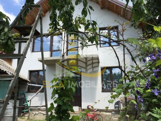 Zona Piata Mare, Botosani, Botosani, Romania, 4 Bedrooms Bedrooms, 5 Rooms Rooms,2 BathroomsBathrooms,Casa / vila,De vanzare,3293