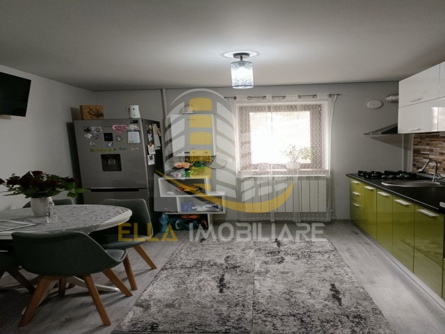 Zona Parcul Curcubeului, Botosani, Botosani, Romania, 3 Bedrooms Bedrooms, 4 Rooms Rooms,1 BathroomBathrooms,Apartament 4+ camere,De vanzare,1,3962