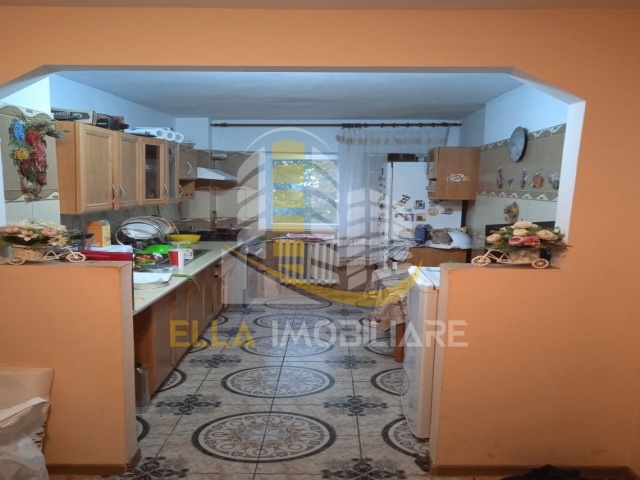 Zona Gara, Botosani, Botosani, Romania, 3 Bedrooms Bedrooms, 4 Rooms Rooms,1 BathroomBathrooms,Apartament 4+ camere,De vanzare,1,4189