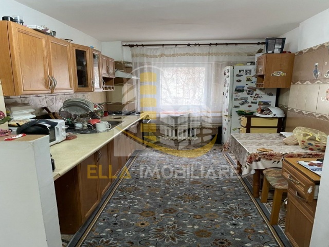 Zona Gara, Botosani, Botosani, Romania, 3 Bedrooms Bedrooms, 4 Rooms Rooms,1 BathroomBathrooms,Apartament 4+ camere,De vanzare,1,4189