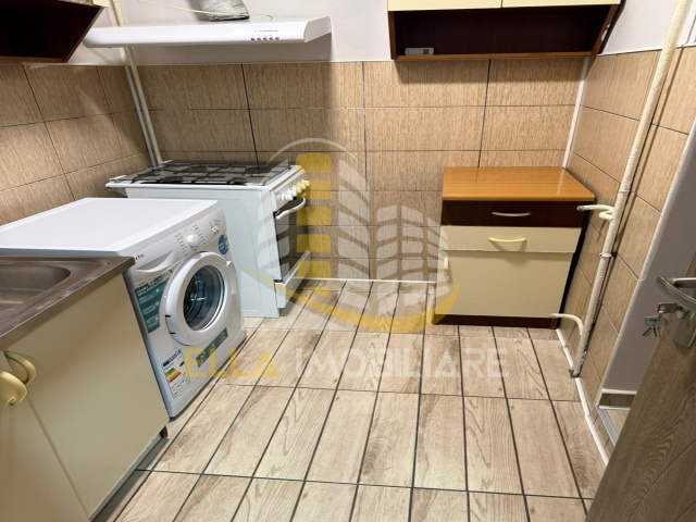 Zona Capat 1, Botosani, Botosani, Romania, 1 Bedroom Bedrooms, 1 Room Rooms,1 BathroomBathrooms,Garsoniera,De vanzare,3,4219