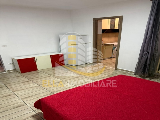 Zona Capat 1, Botosani, Botosani, Romania, 1 Bedroom Bedrooms, 1 Room Rooms,1 BathroomBathrooms,Garsoniera,De vanzare,3,4219