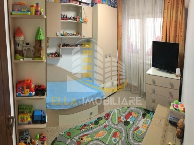 Zona Gara, Botosani, Botosani, Romania, 3 Bedrooms Bedrooms, 4 Rooms Rooms,2 BathroomsBathrooms,Apartament 4+ camere,De inchiriat,1,4223